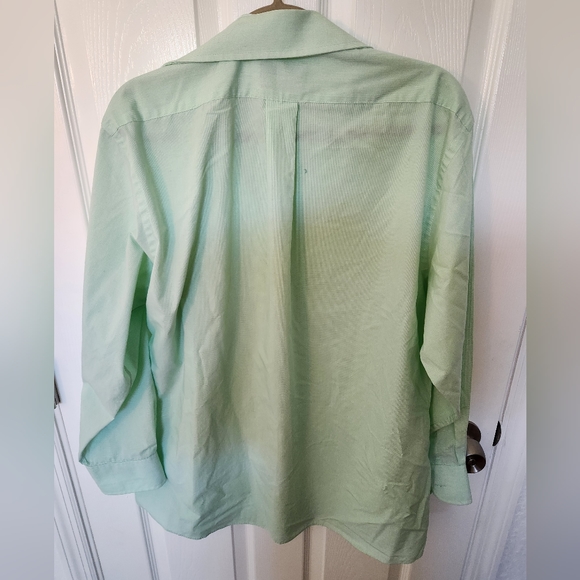 Light green dress shirt - Picture 2 of 4